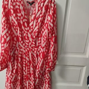 Diane von Furstenberg Red and White Long Sleeve Dress